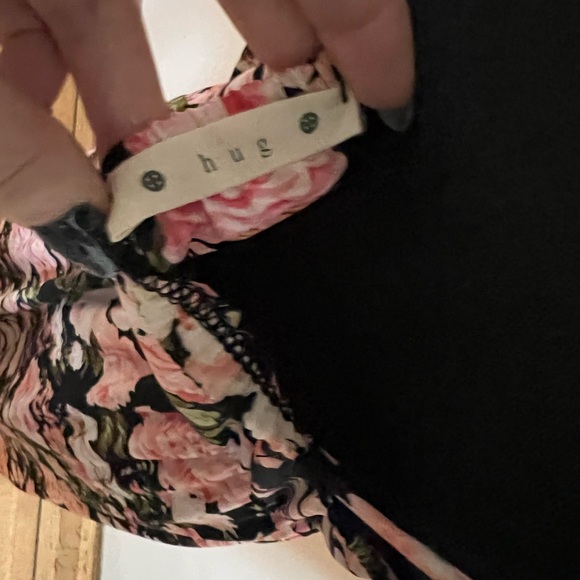 Hug Floral high to low dress - Picture 3 of 4